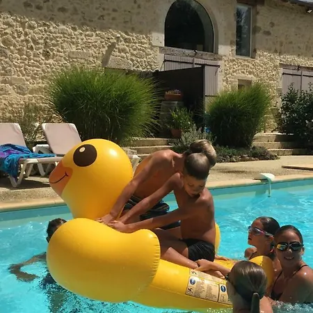 Lencouet بيت للعطل Feugarolles